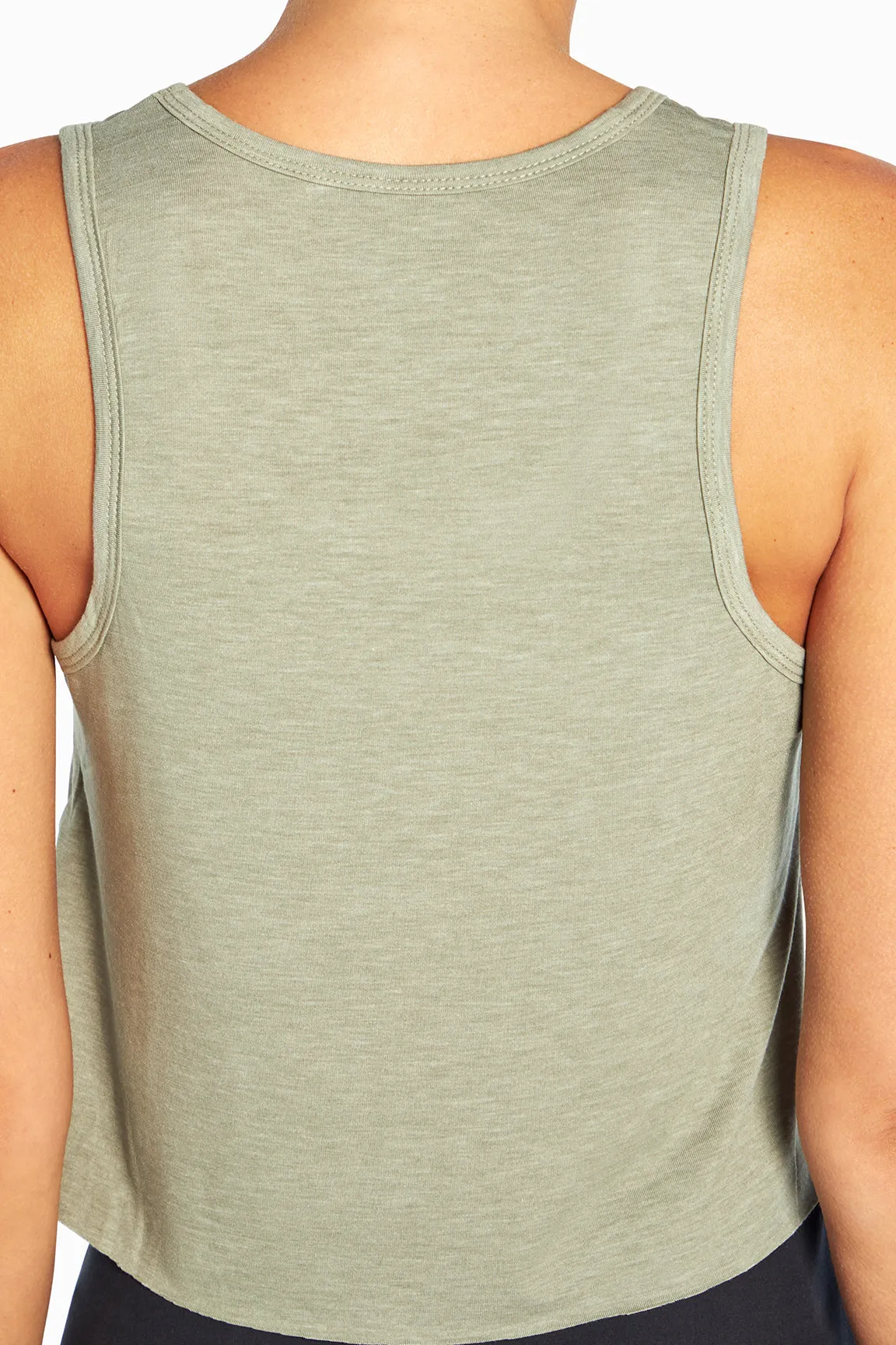 Essential Cropped Tank