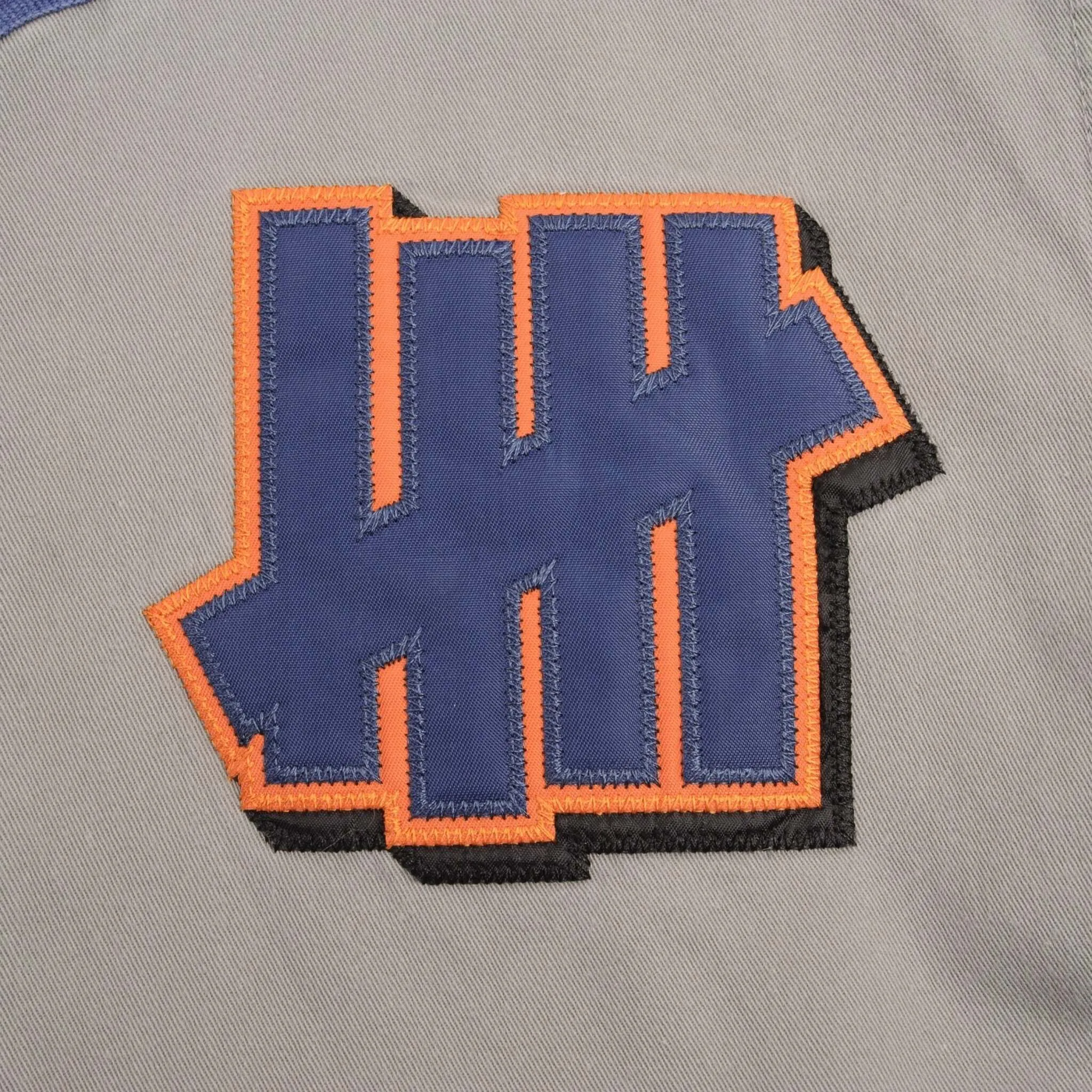 VINTAGE UNDEFEATED HEADHUNTER 2000S BASEBALL JERSEY SIZE SMALL
